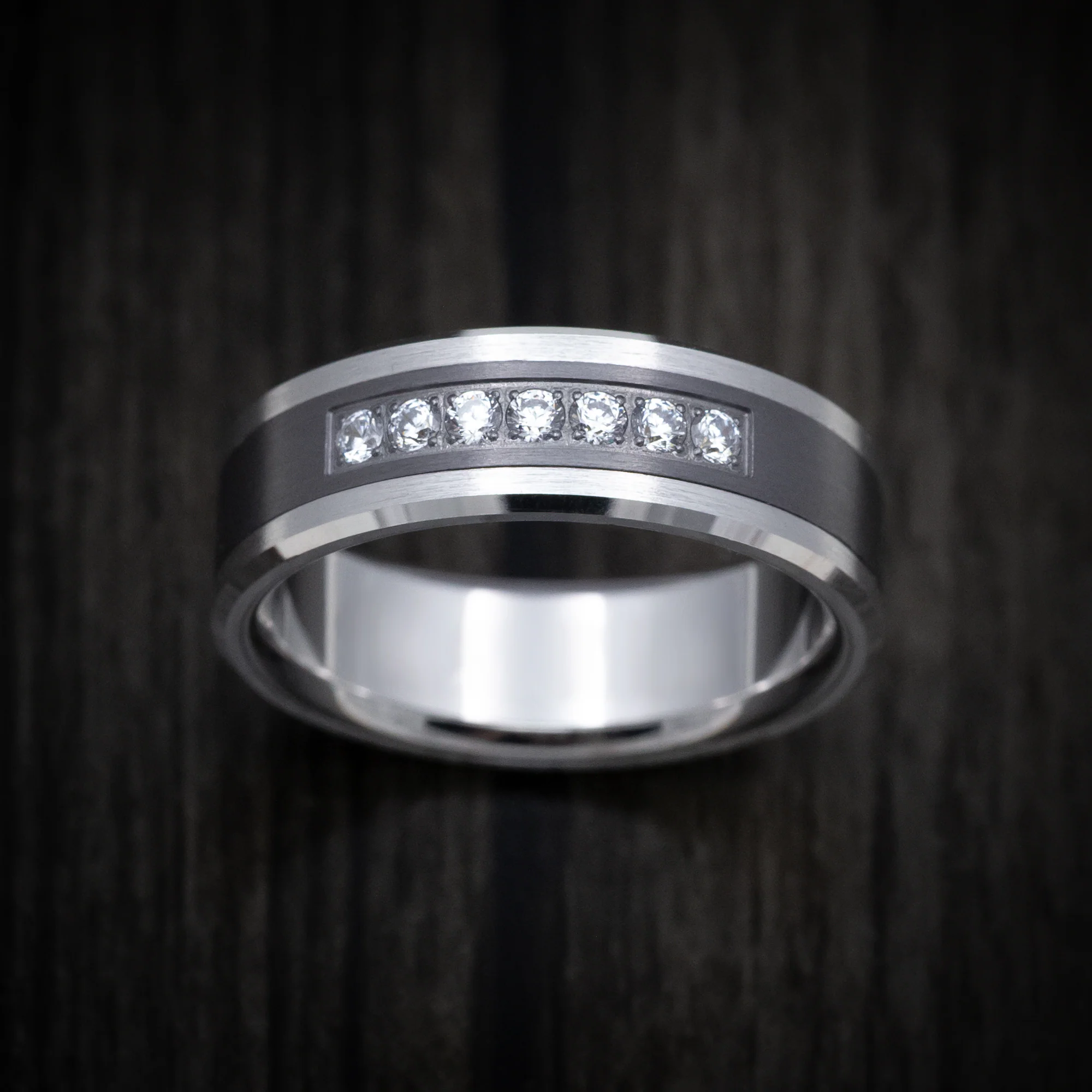 14K Gold and Tantalum Men's Ring with Diamonds - Image 2