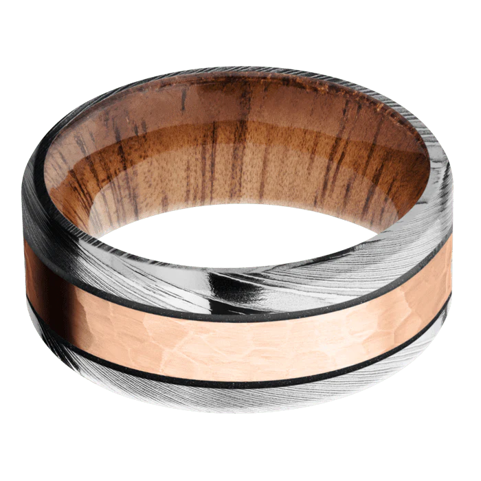 9mm wide Beveled Damascus Steel Ring with Polish Damascus Finish / One 4mm Centered 14k Rose Gold Inlay with Hammer Finish and Dark Grey Cerakote Accents / Koa Sleeve - Image 3