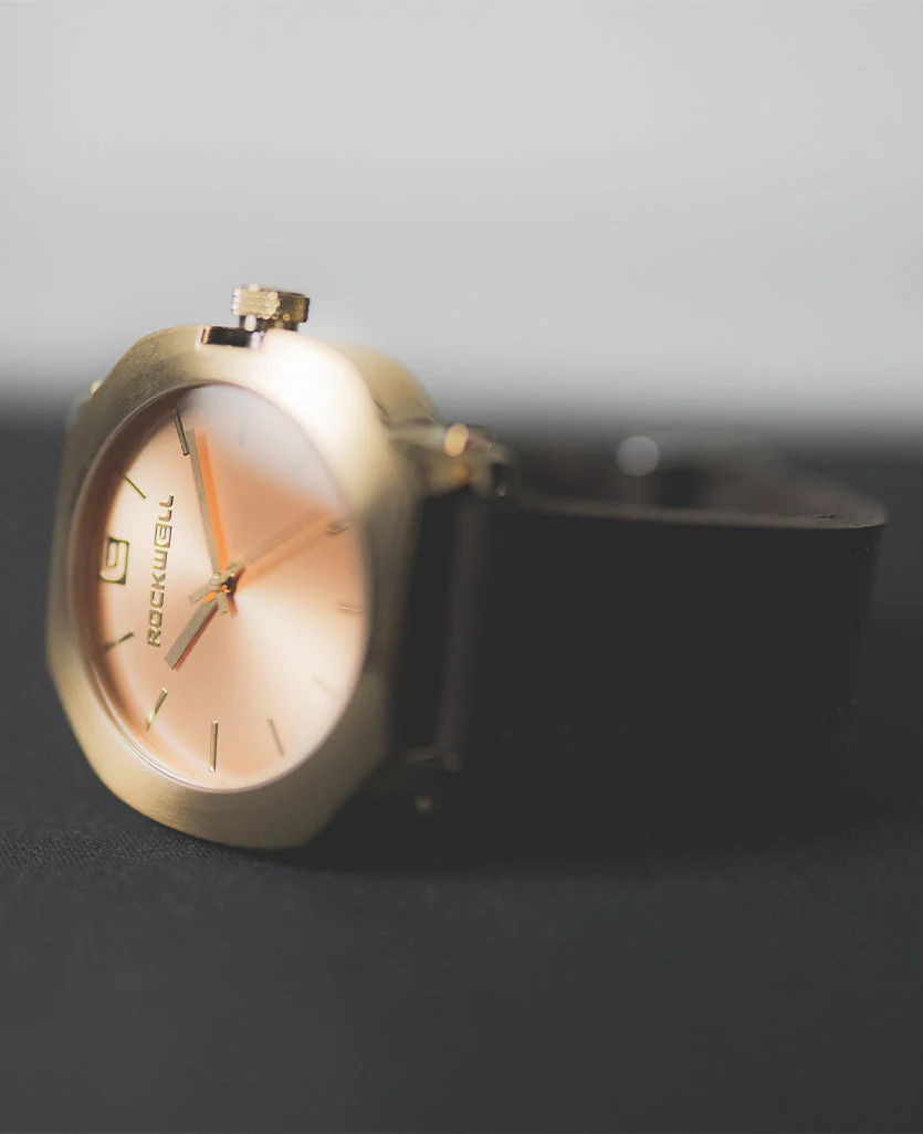Apex (Gold) Watch - Image 7