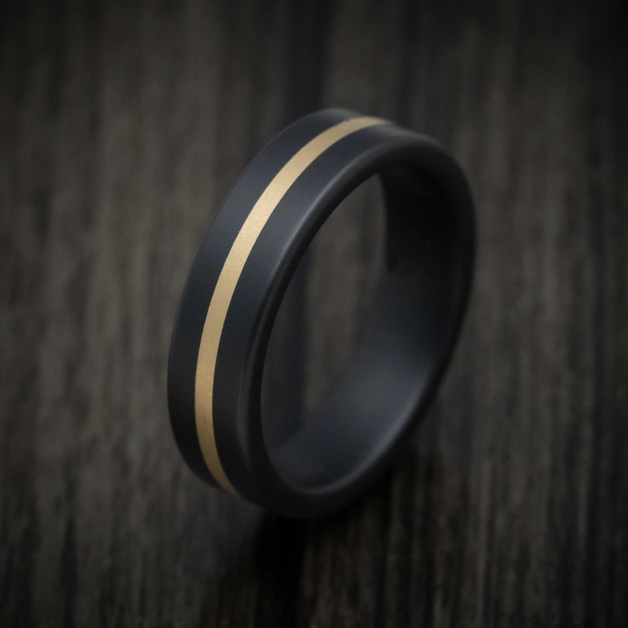 Black Ceramic Men's Ring with 14K Yellow Gold Inlay - Image 3