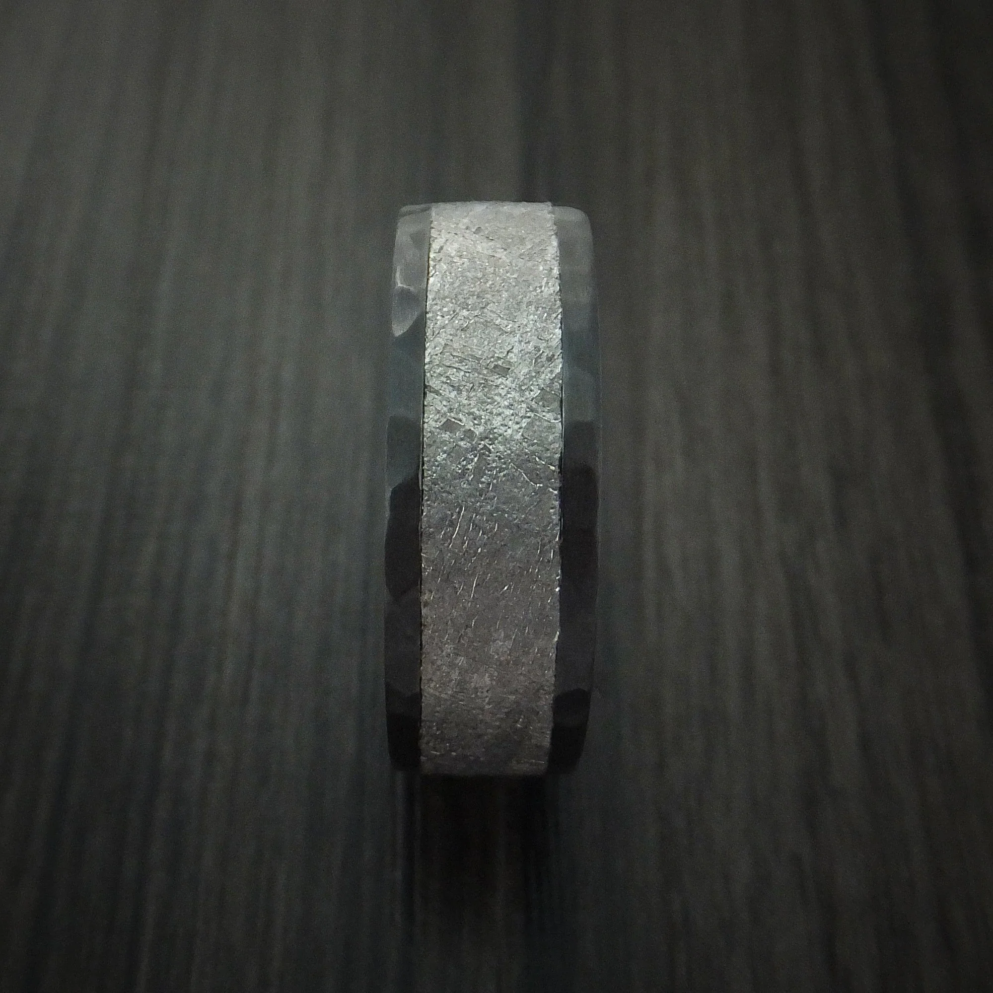 Black Titanium Hammered Men's Ring with Gibeon Meteorite Inlay Custom Made - Image 3