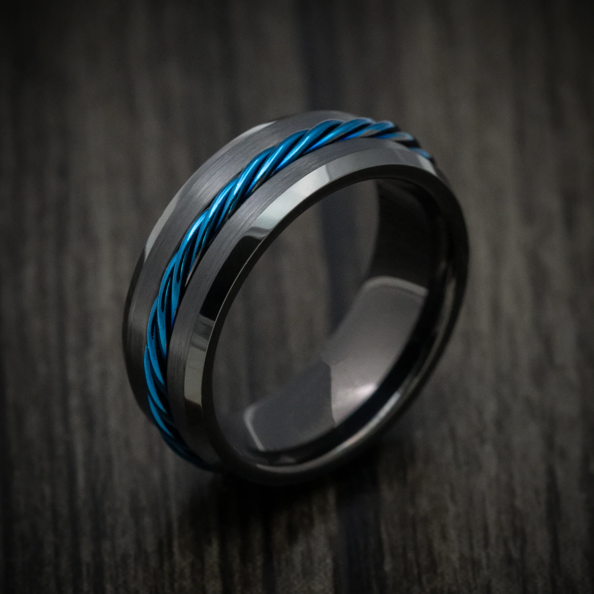 Black Tungsten Men's Ring with Anodized Blue Rope Inlay - Image 3