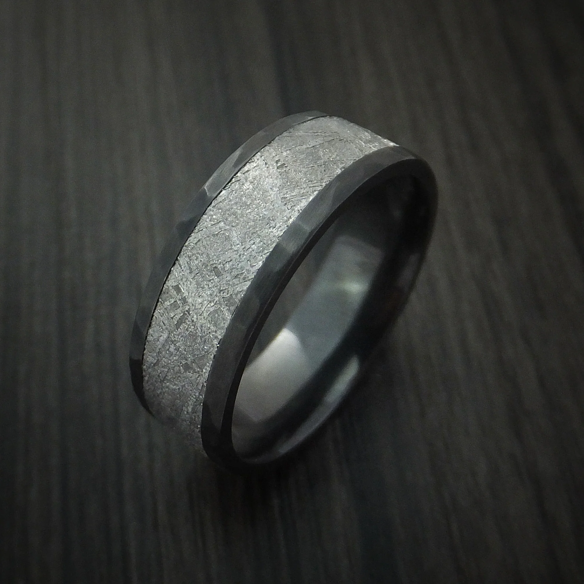 Black Zirconium Hammered Men's Ring with Gibeon Meteorite Inlay Custom Made - Image 4