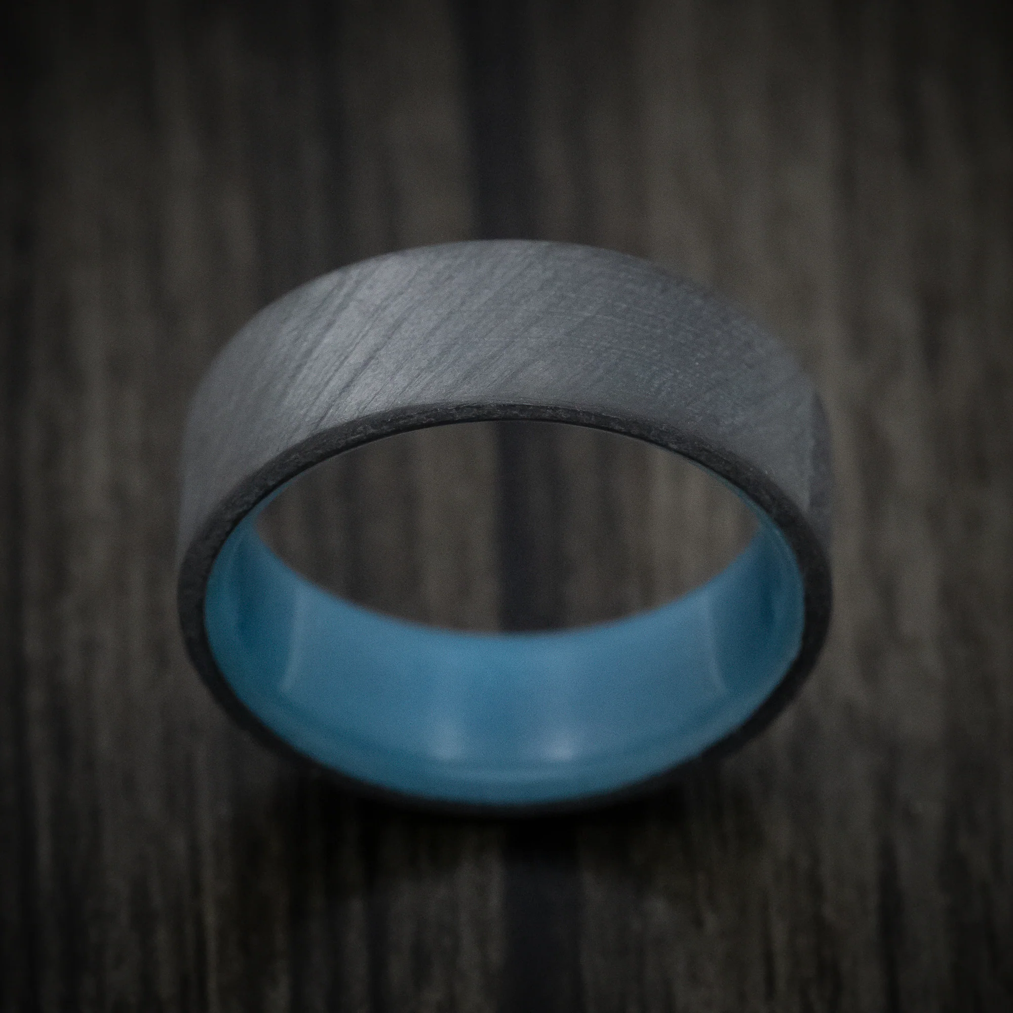 Carbon Fiber Men's Ring with Blue Glow Sleeve - Image 2