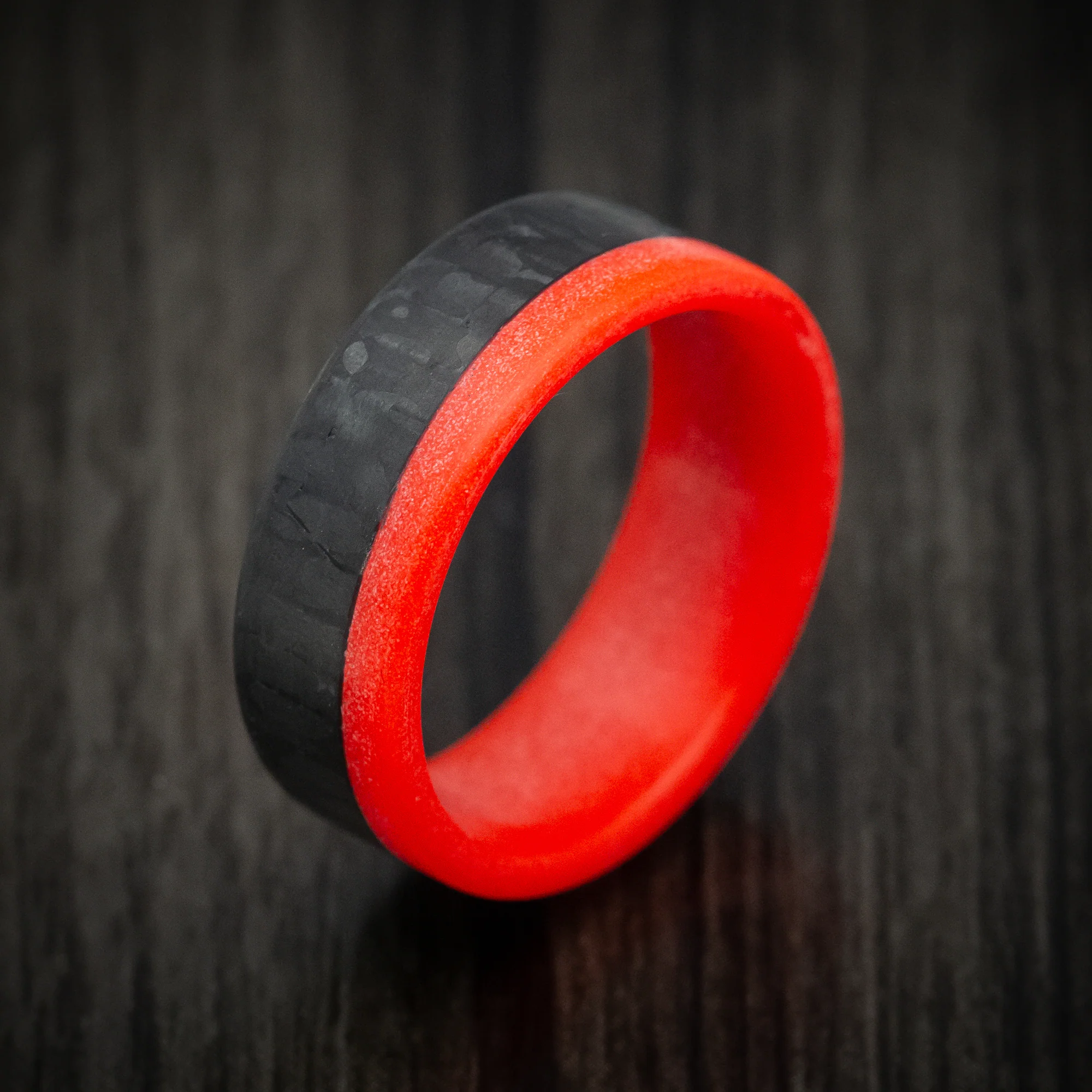 Carbon Fiber Men's Ring with Red Glow - Image 3