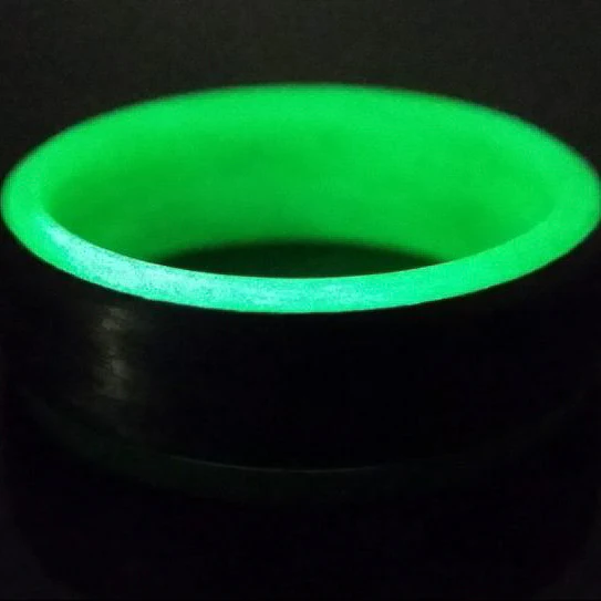 Carbon Fiber Men's Ring with Green Glow Sleeve - Image 5