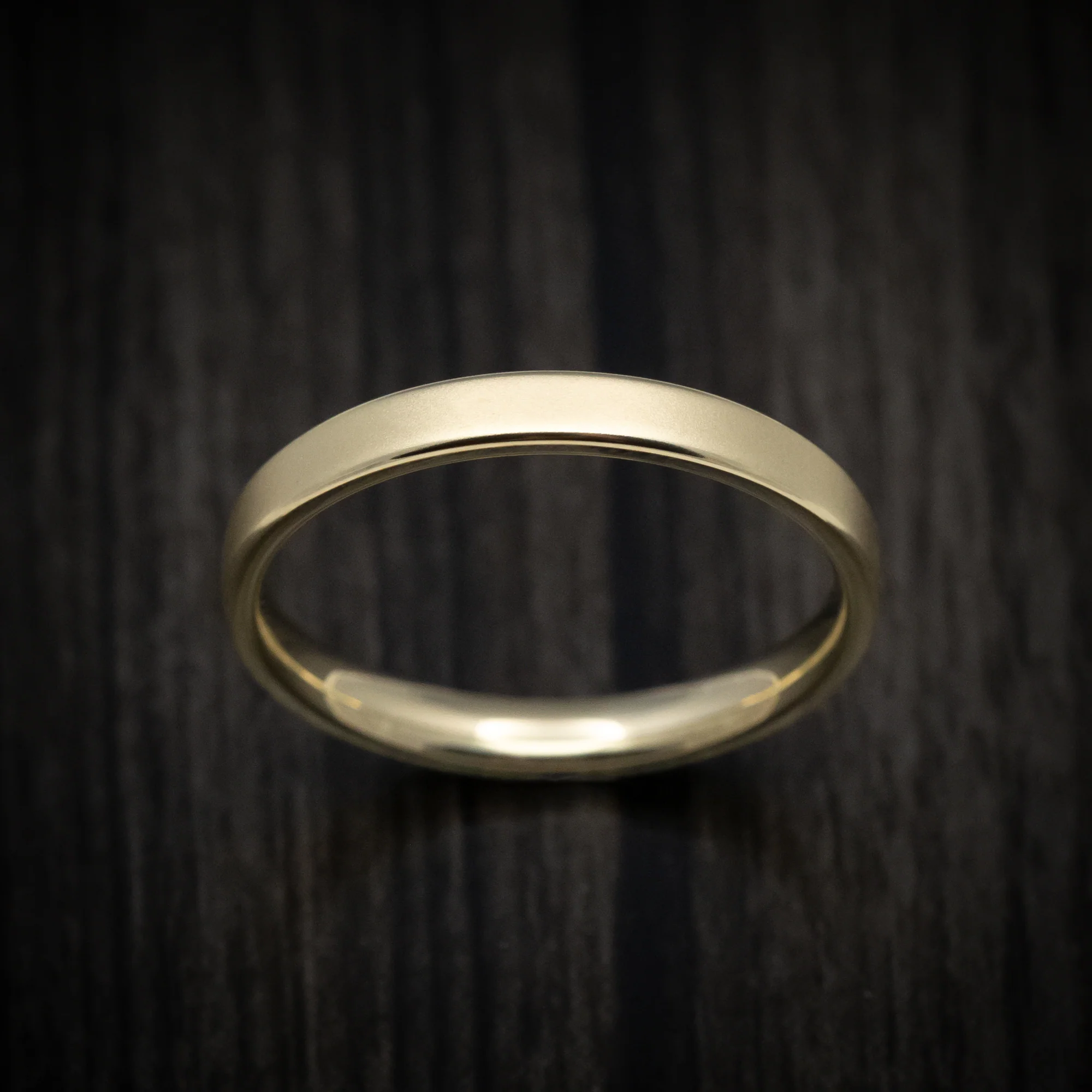 Classic Gold 3mm Wide Wedding Men's Band - Image 2
