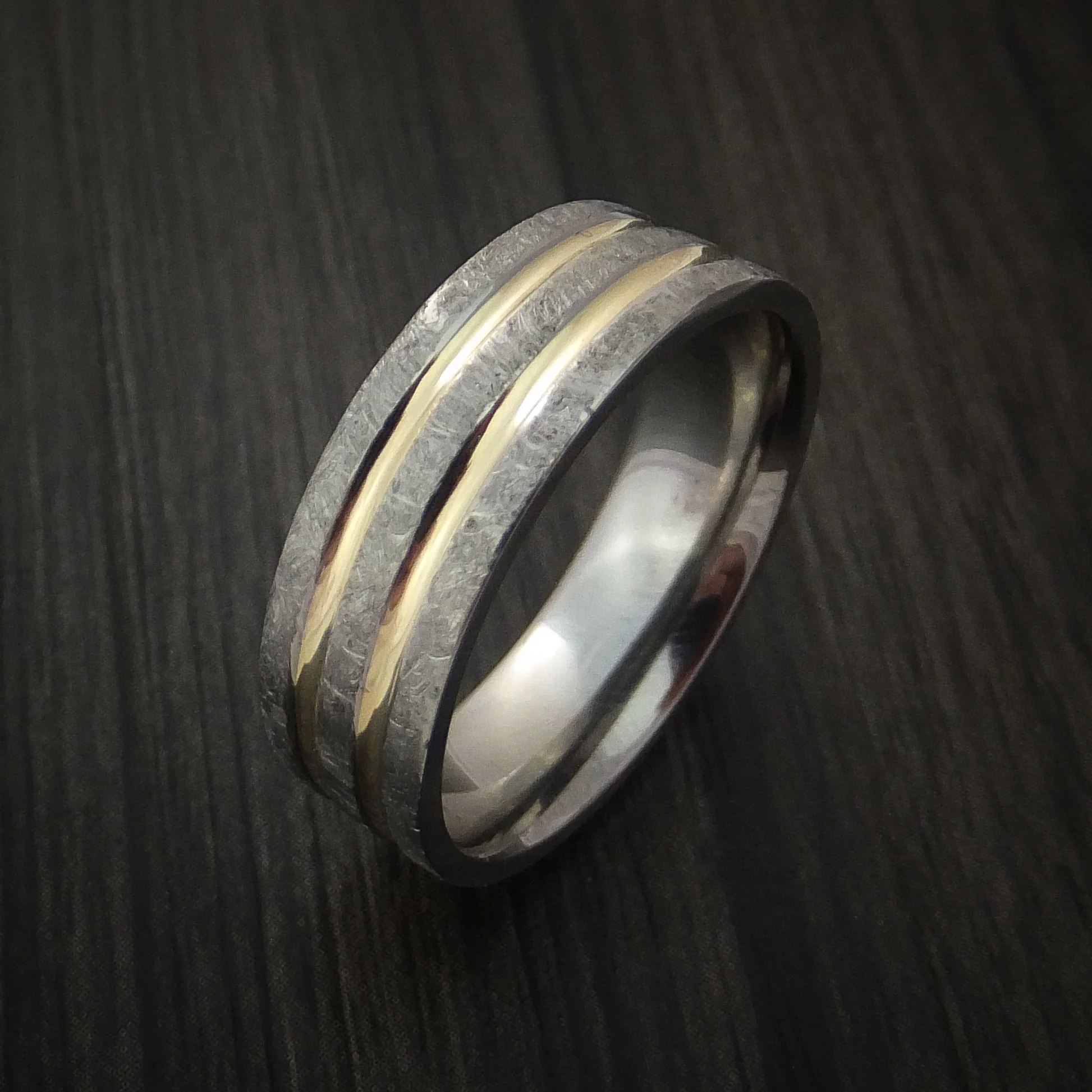 Cobalt Chrome Distressed Finish Men's Band with Dual 14K Yellow Gold Inlays - Image 3