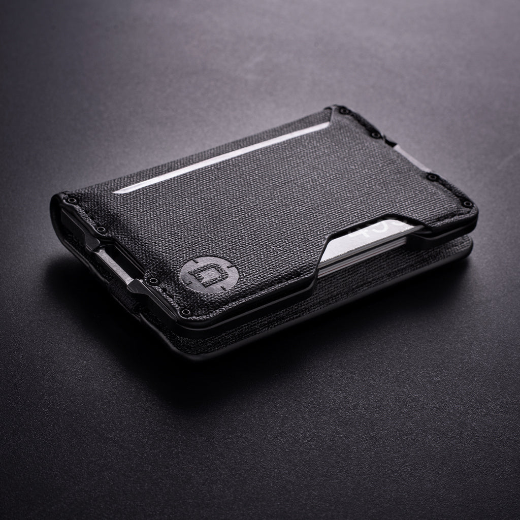 D03 DAPPER™ BIFOLD WALLET - Image 20