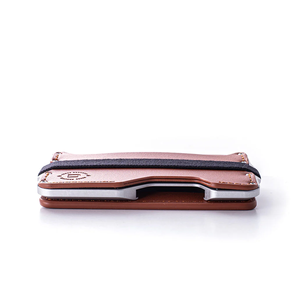 D03 DAPPER™ BIFOLD WALLET - Image 7