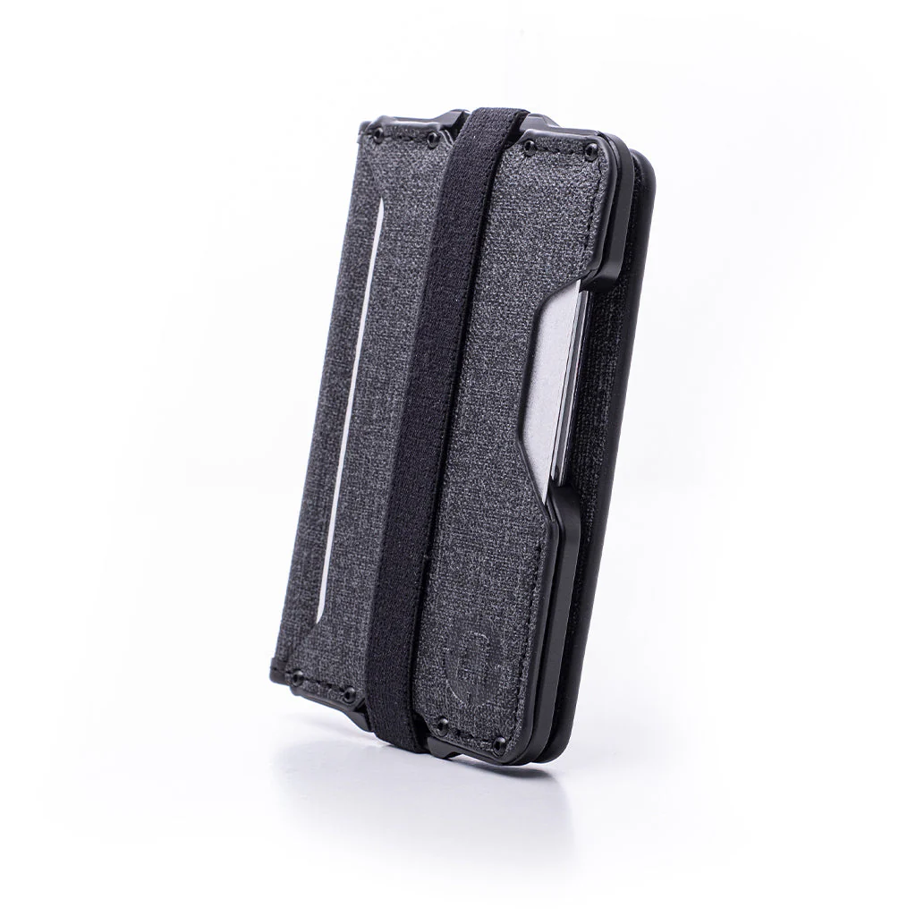 D03 DAPPER™ BIFOLD WALLET - Image 8