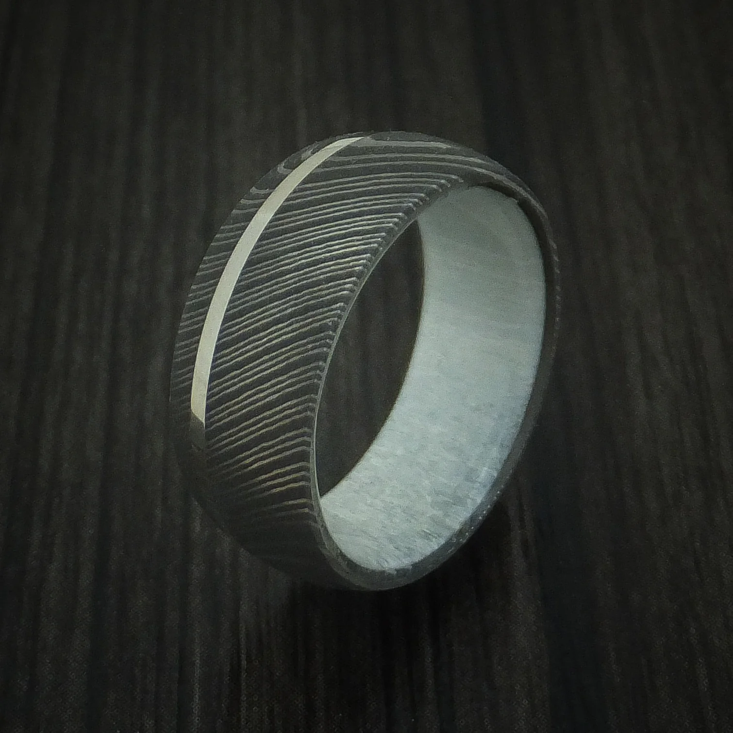 Damascus Steel Men's Band with 14k White Gold and Antler Sleeve Custom Made - Image 4