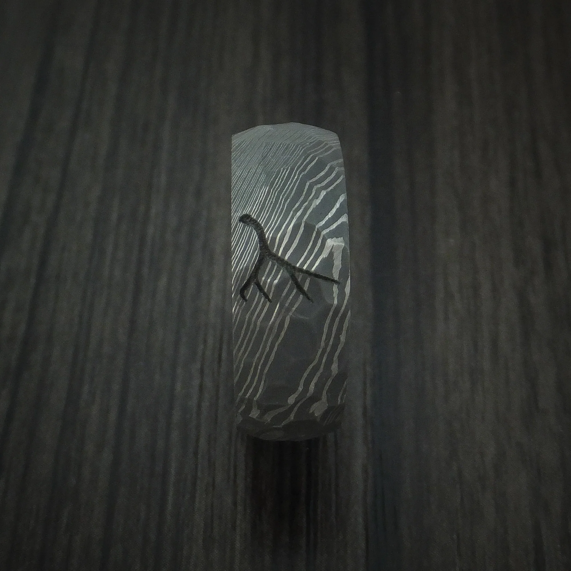 Damascus Steel Hammered Men's Band with Anodized Titanium Sleeve and Custom Antler Engraving Hunter's Men's Band - Image 3