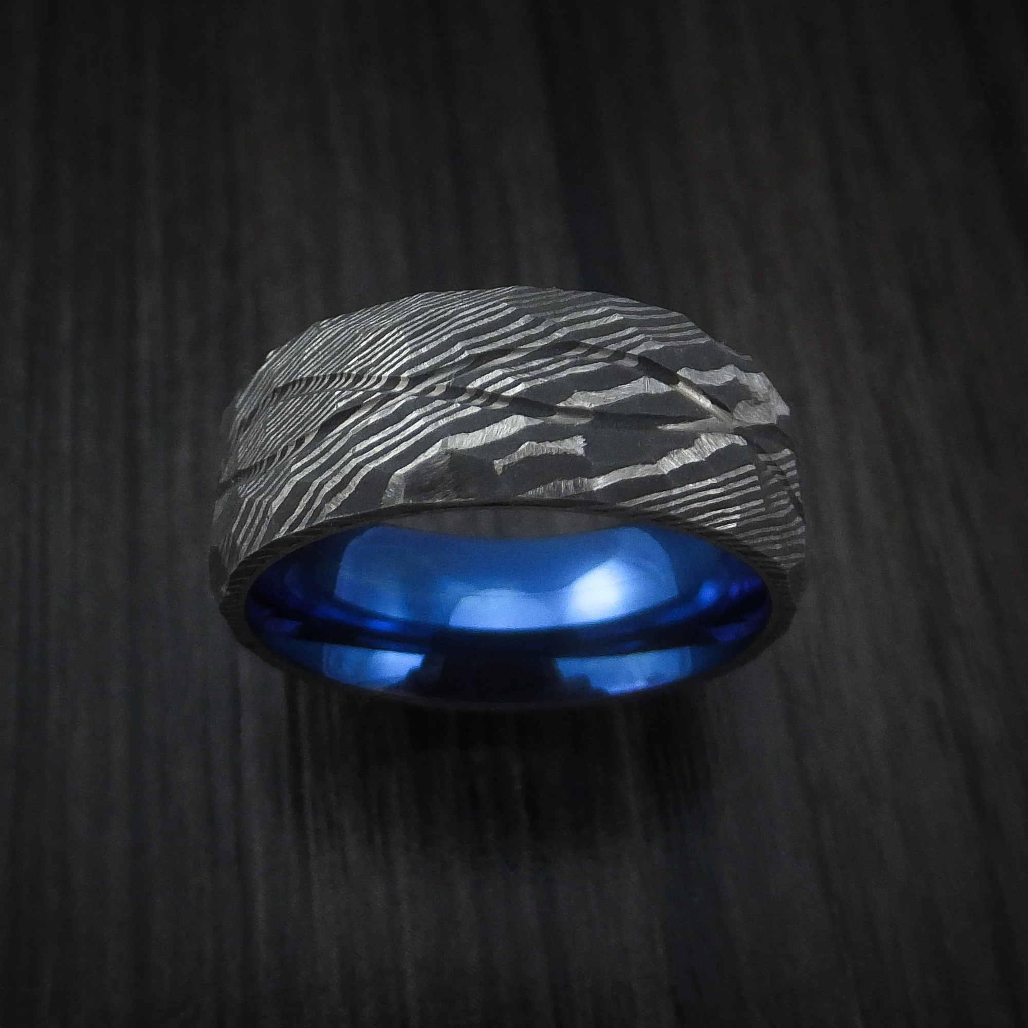 Damascus Steel Hammered Celtic Knot Men's Ring Infinity Design with Anodized Sleeve Wedding Band - Image 2