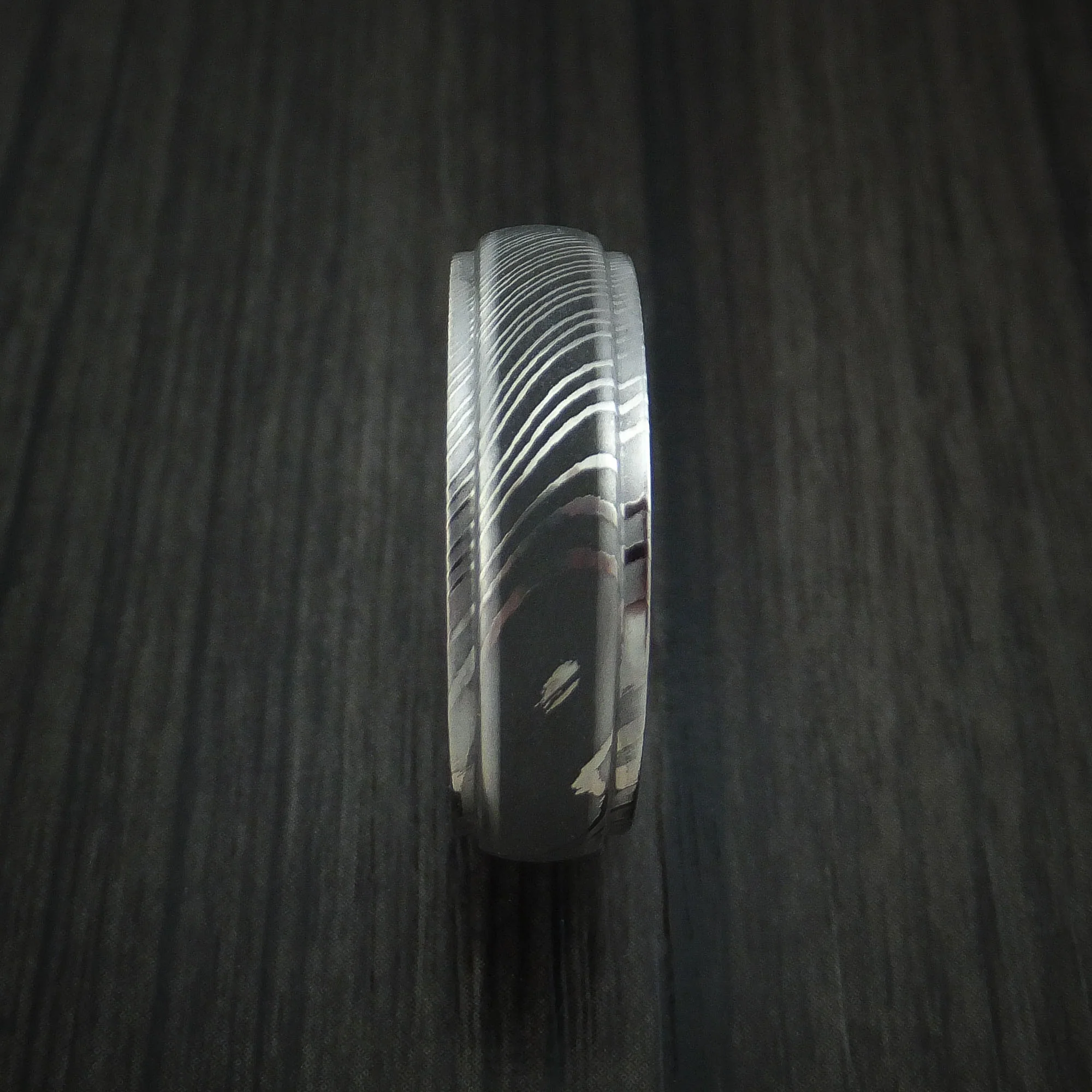Damascus Steel Men's Ring Wedding Band Two Tone Finish Genuine Craftsmanship - Image 3