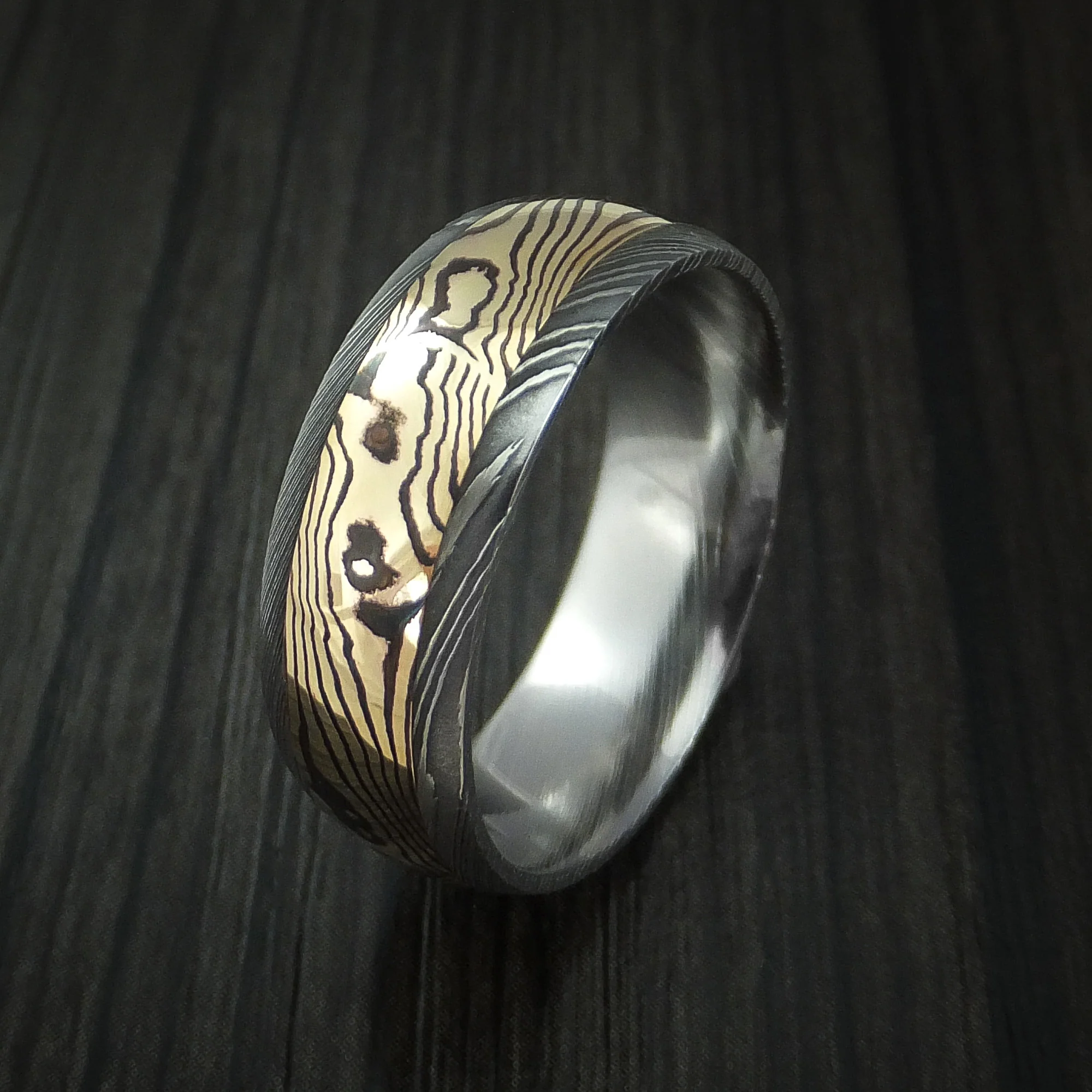 Damascus Steel Men's Ring with 18K Yellow Gold Mokume Shakudo Custom Made Band - Image 3