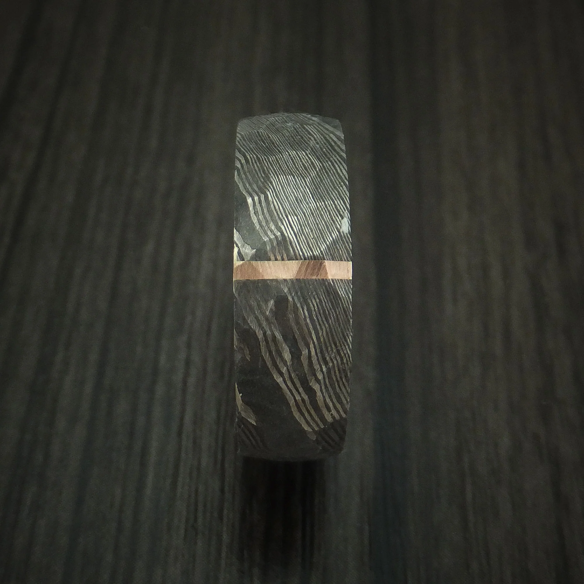 Damascus Steel Men's Ring with Rock Hammer Finish and Vertical 14k Rose Gold Inlay and Wood Sleeve Custom Made Band - Image 3