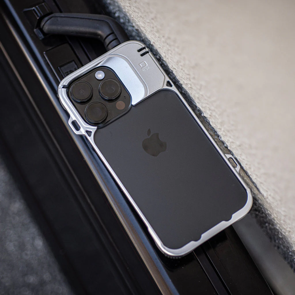 DANGO COVERT CASE FOR IPHONE 16 PRO - Image 19