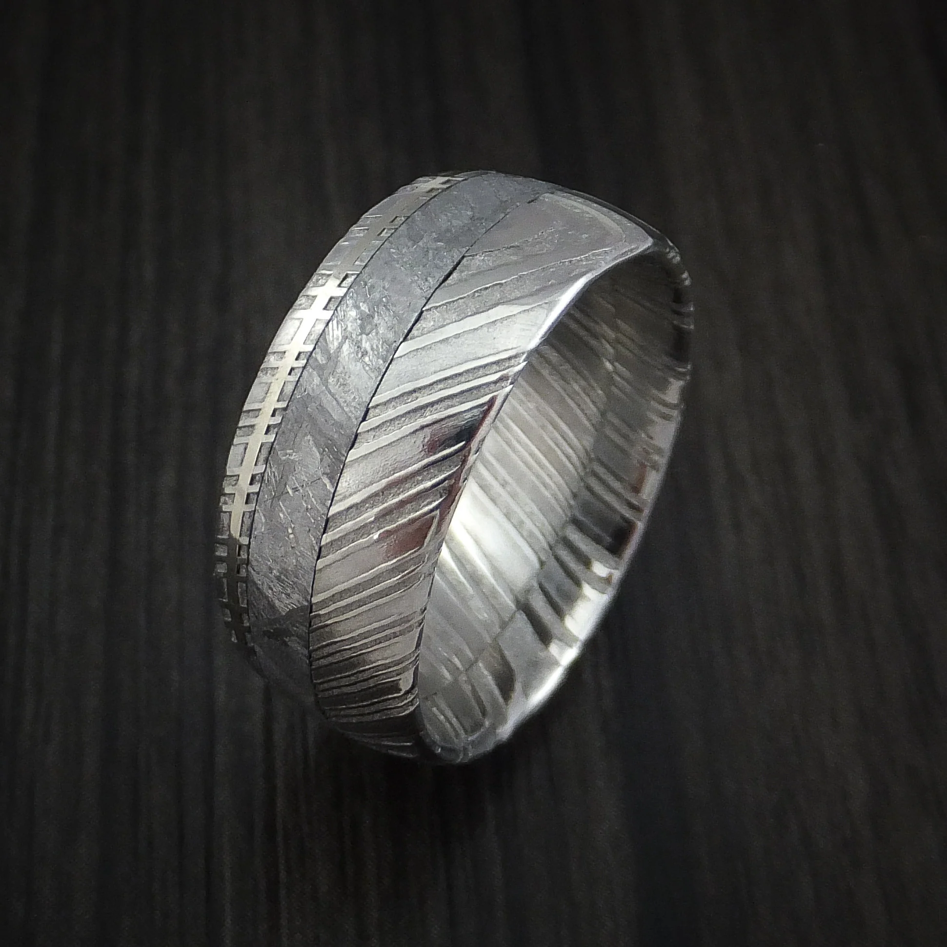 Woodgrain Kuro Damascus Steel Men's Ring and Gibeon Meteorite with 14k White Gold Wedding Band Custom Made - Image 4