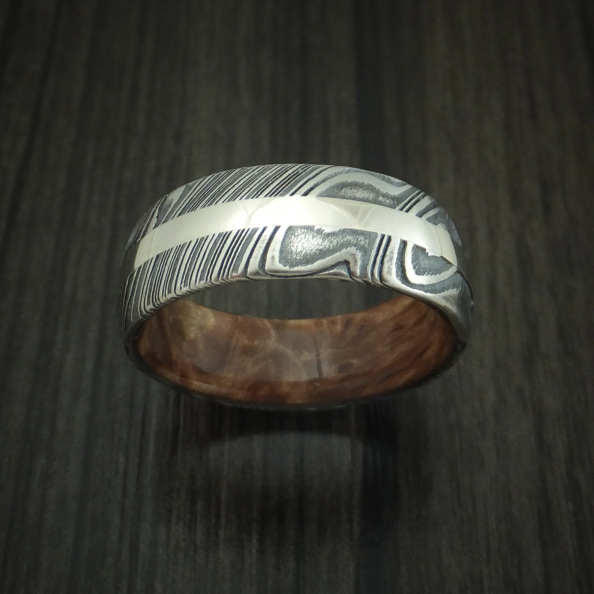 Woodgrain Kuro Damascus Steel Men's Ring with 14K White Gold Inlay and Maple Burl Hardwood Sleeve Custom Made Band - Image 2