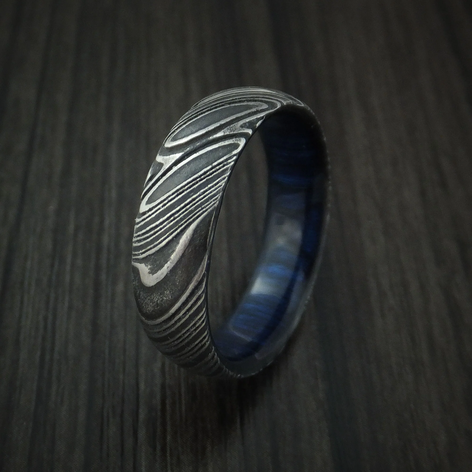 Woodgrain Kuro Damascus Steel Men's Ring with Hardwood Sleeve Custom Made Band - Image 4