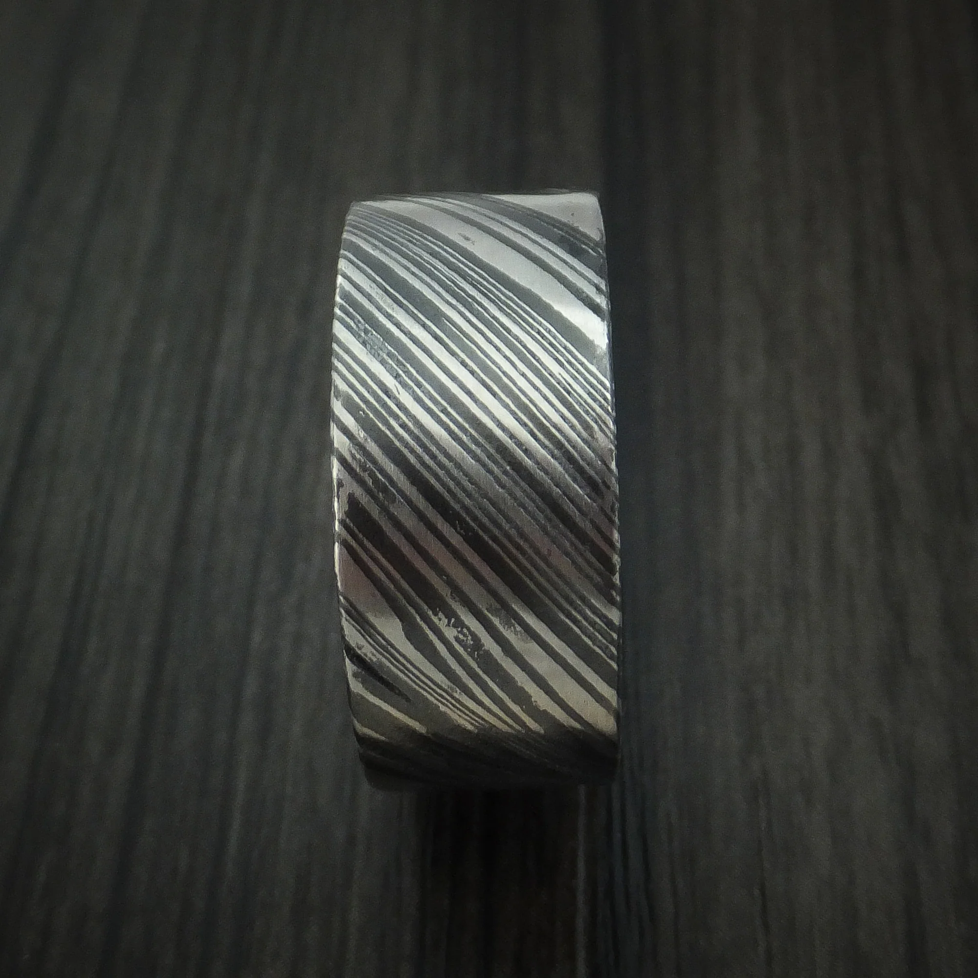 Woodgrain Kuro Damascus Steel Men's Ring with Walnut Wood Hardwood Sleeve Custom Made Wood Band - Image 3