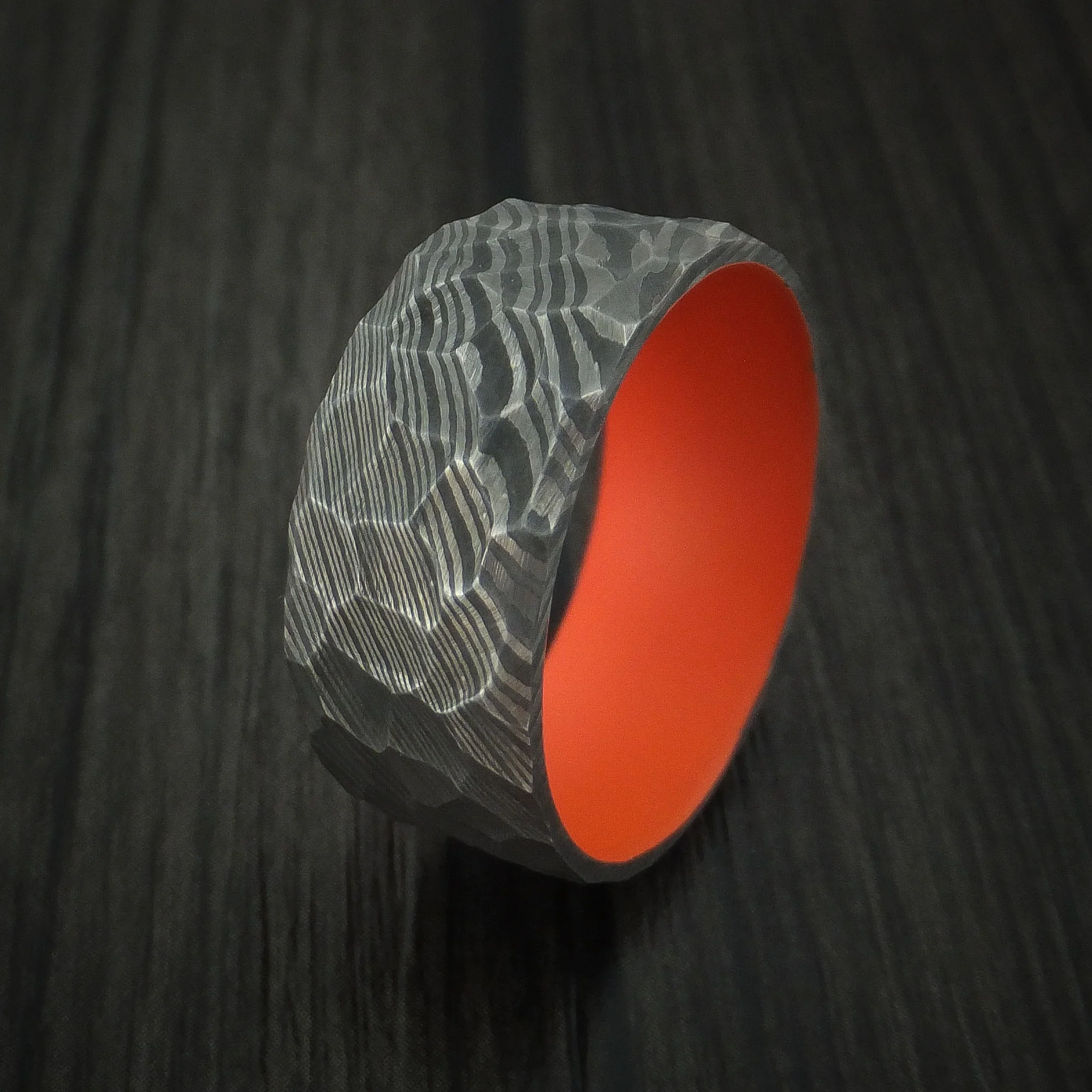 Rock Hammer Damascus Steel Wide Men's Band with Cerakote Sleeve Custom Made Men's Band - Image 4