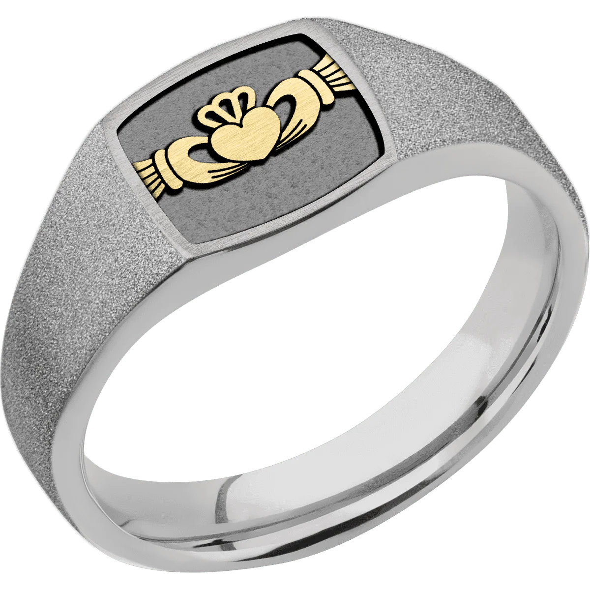 Small Cushion signet ring (10x10mm) in Titanium, with a Wide style band, a 14K Yellow Gold inlay and a Claddagh 4 engraving. - Image 2