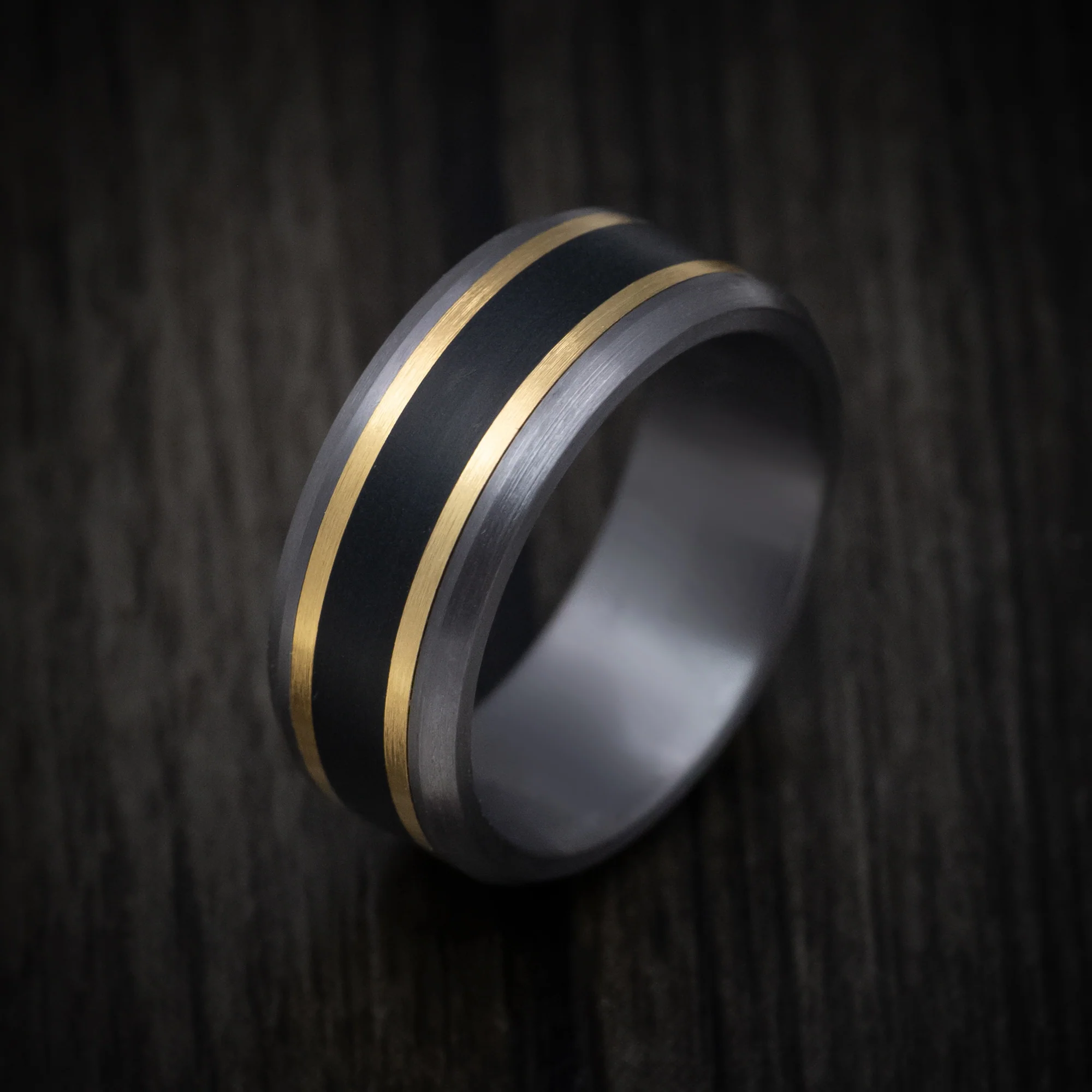 Tantalum Men's Ring with Carbon Fiber Inlay and 14K Yellow Gold Accents - Image 3
