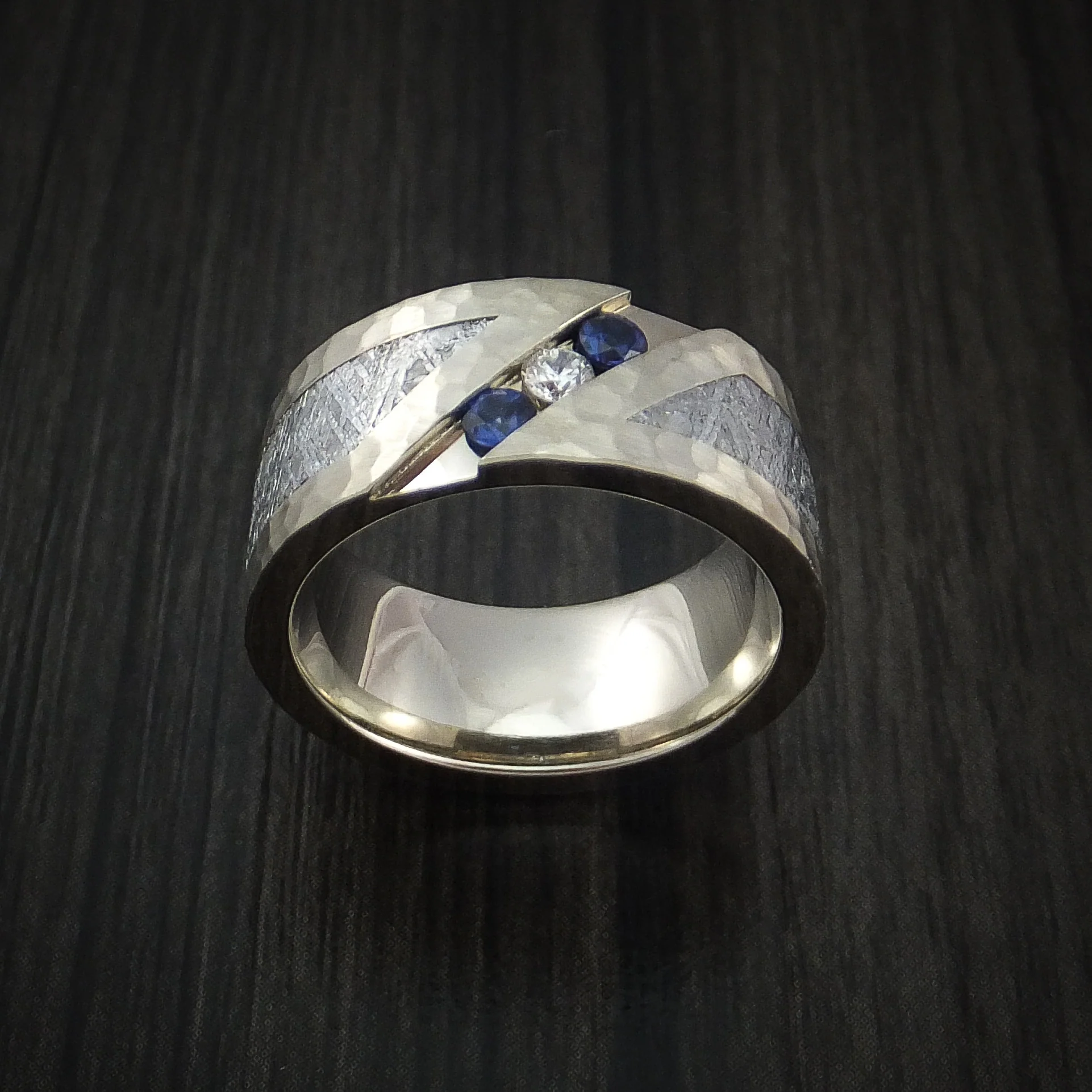 White Gold and Meteorite Hammered Men's Band with Diamond and Sapphires Custom Made - Image 3